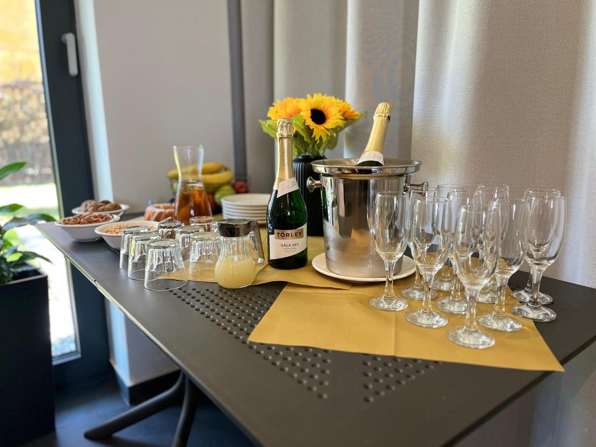 Bj81 Suite Hotel 希欧福克 外观 照片